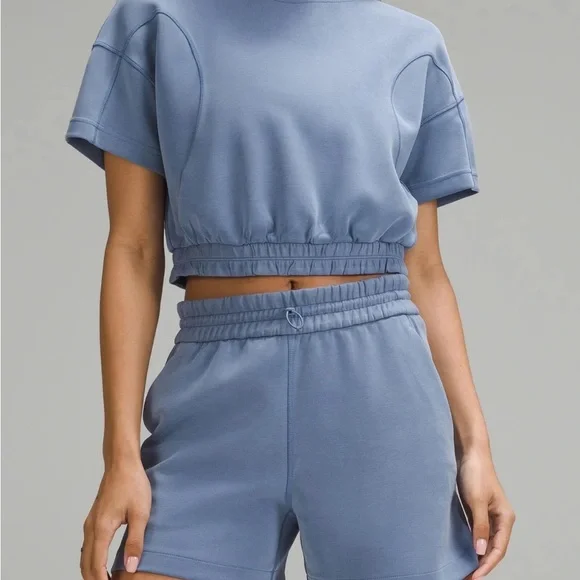 Lululemon Gathered Softstreme Tshirt - Picture 1 of 7